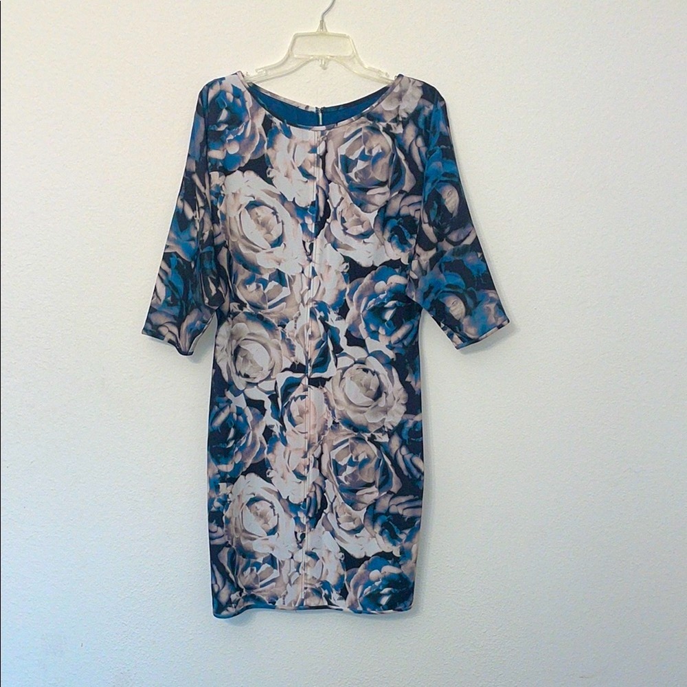 Black Halo Floral Sheath Dress - Picture 3 of 9
